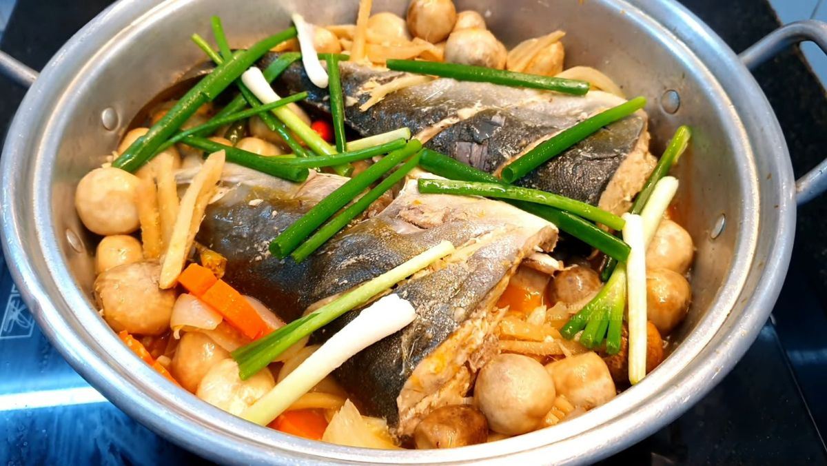 Top 5 món ngon từ cá trong suất ăn công nghiệp
