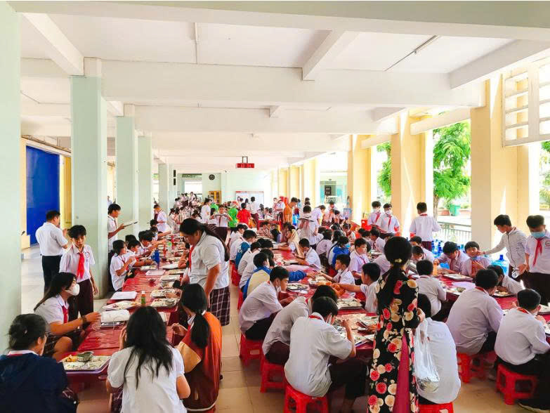 Cung cấp suất ăn hè
