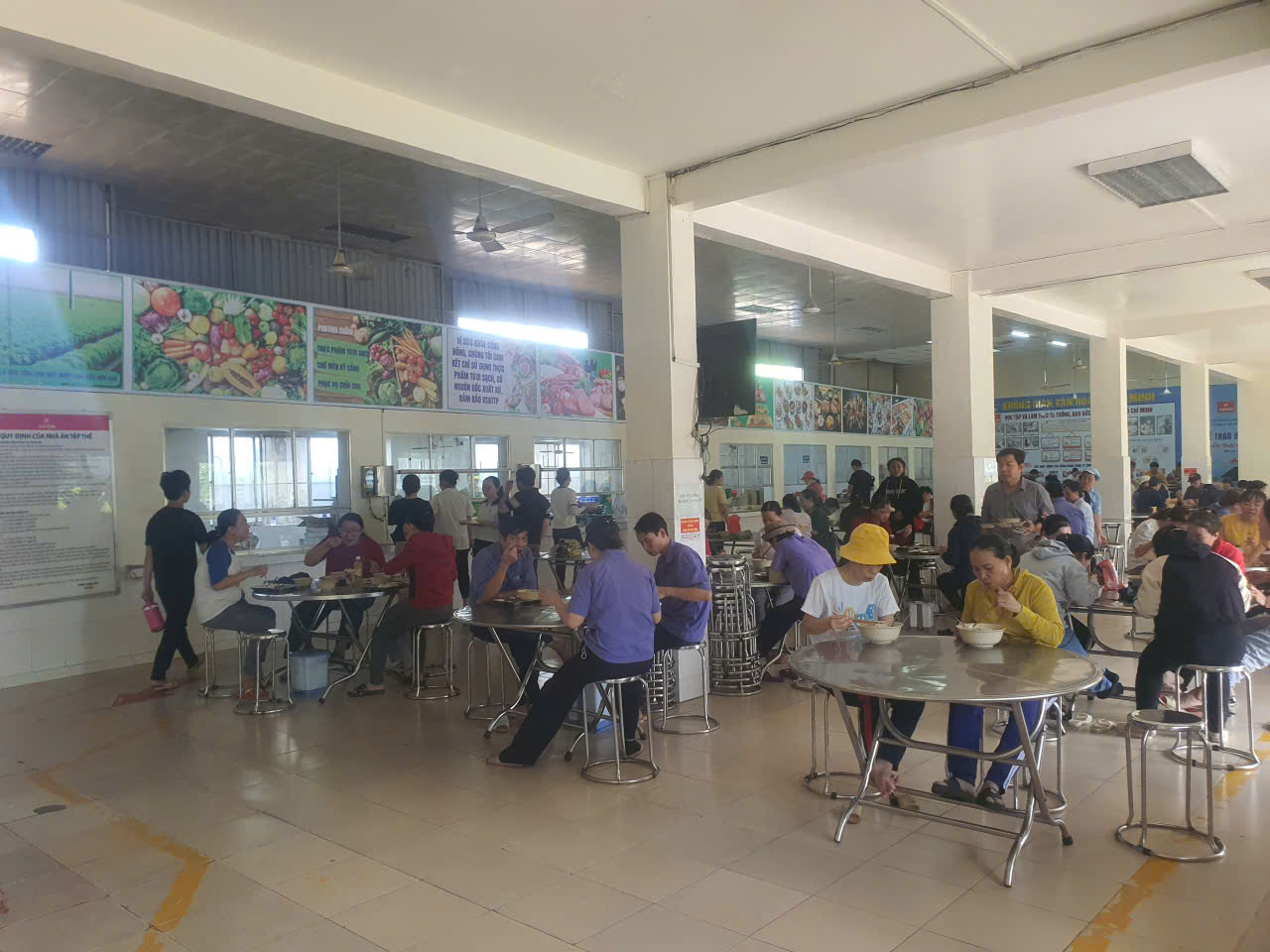 Nhu cầu cung cấp suất ăn công nghiệp cho nhà máy, xí nghiệp tại quận 6