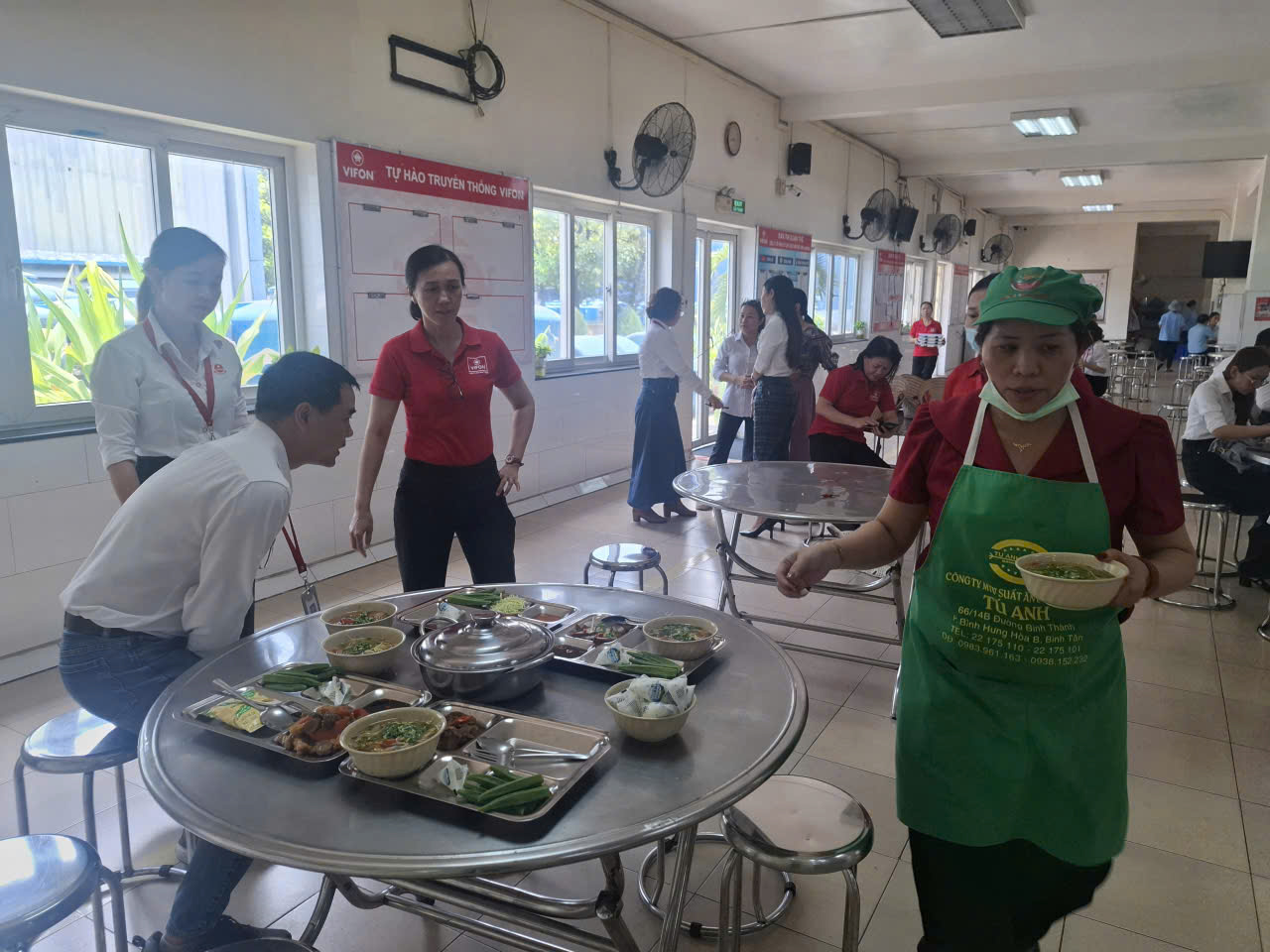Cung Cấp Suất Ăn Công Nghiệp Tân Bình