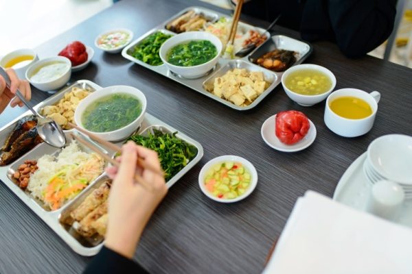 Cung cấp suất ăn công nghiệp Tân Phú